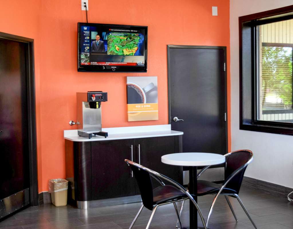 Sky Palace Inn & Suites By Jasper Beeville Interiér fotografie